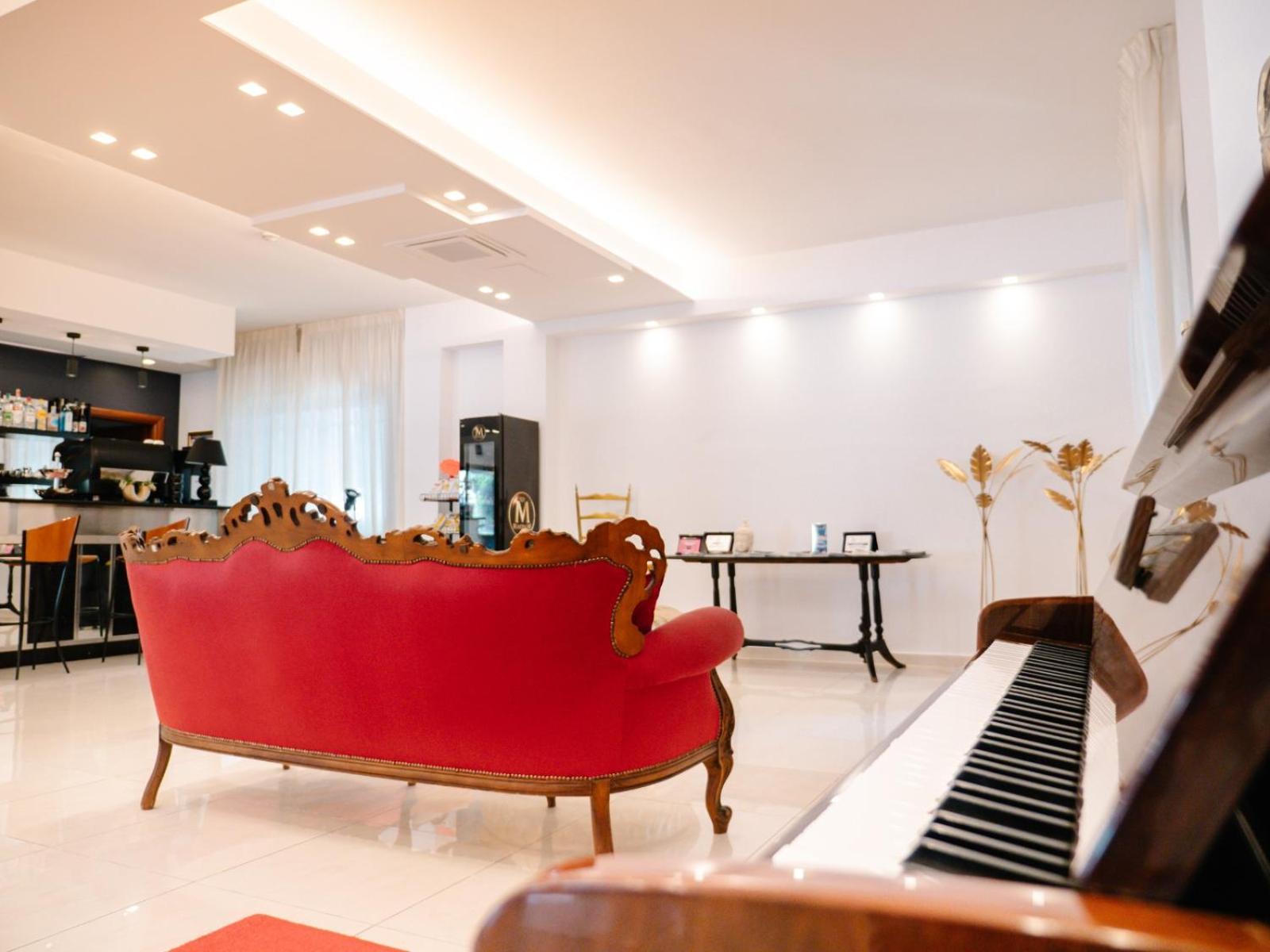 Hotel Antagos มอนเตซิลวาโน ภายนอก รูปภาพ
